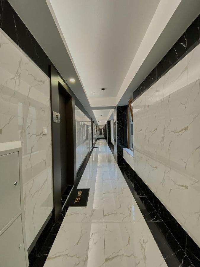 Stylish Apartment, Skopje Centre - Private Parking - Panoramic Views Екстериор снимка