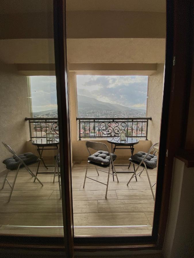 Stylish Apartment, Skopje Centre - Private Parking - Panoramic Views Екстериор снимка