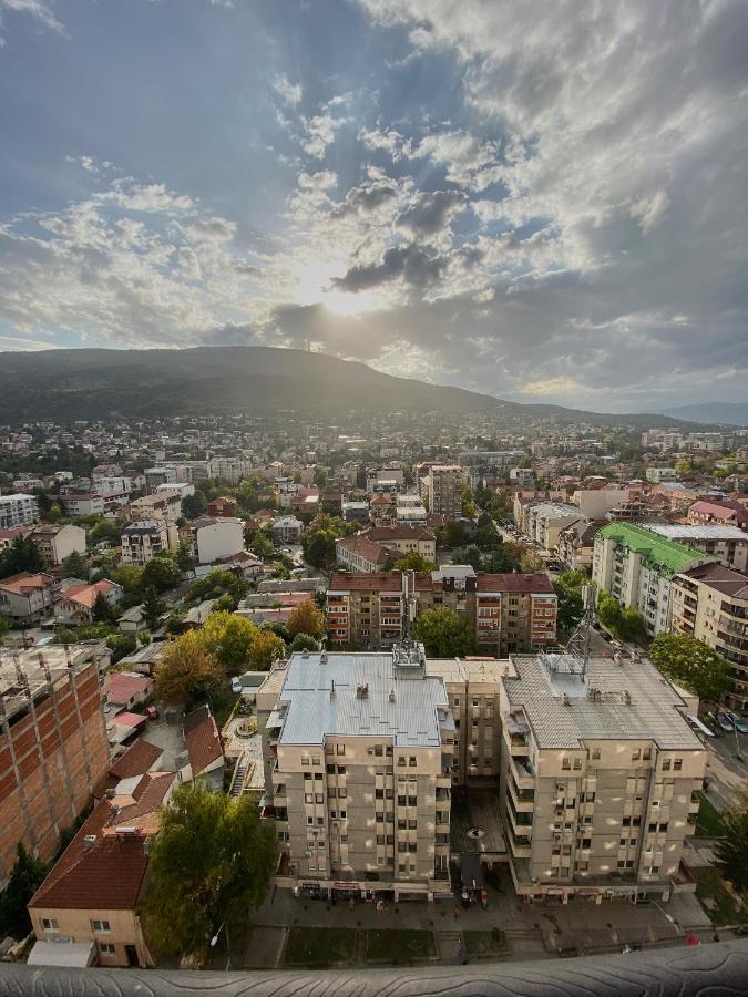 Stylish Apartment, Skopje Centre - Private Parking - Panoramic Views Екстериор снимка